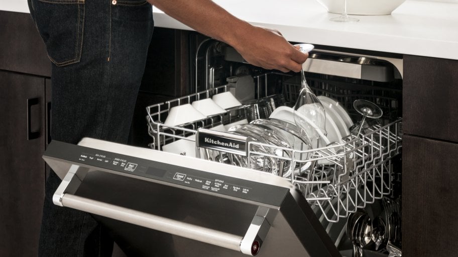 Kitchenaid Kdte334Gps 39Db Stainless Built In Dishwasher With Third